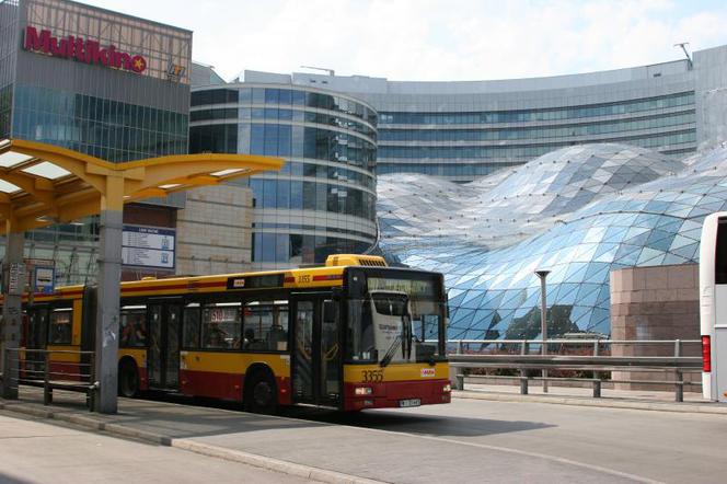 Zmiany autobusowe w rejonie Złotych Tarasów 
