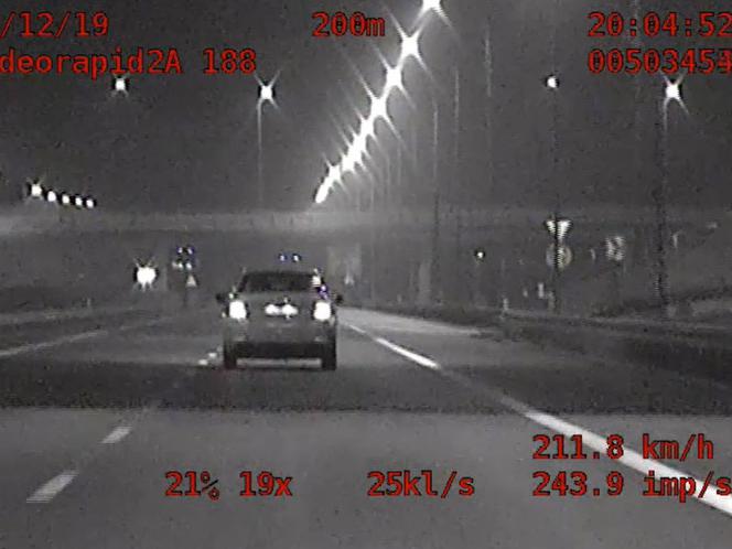 Demon prędkości na rzeszowskim odcinku A4. Wpadł w ręce grupy SPEED [WIDEO]