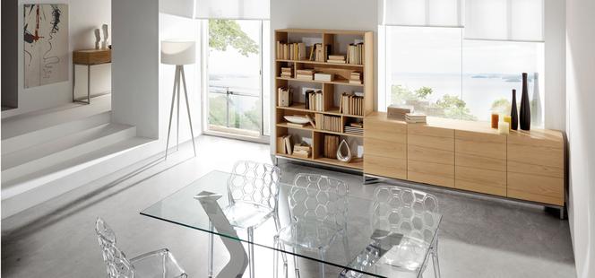 Minimalistyczna biblioteka wśród jesiennych trendów