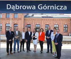 Koleje Śląskie pojadą przez Dąbrowę Górniczą do Krakowa i Pyrzowic