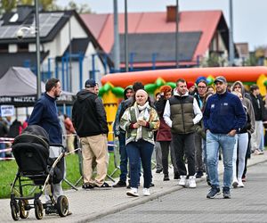 Serca na kołach. Akcja charytatywna na stadionie w Tychach