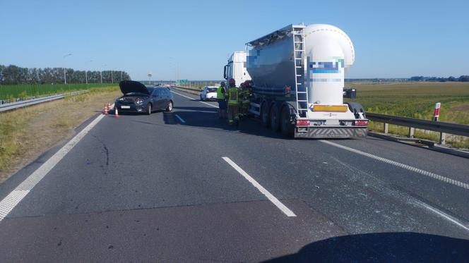 Wypadek na S5 koło Leszna. Jedna osoba poszkodowana