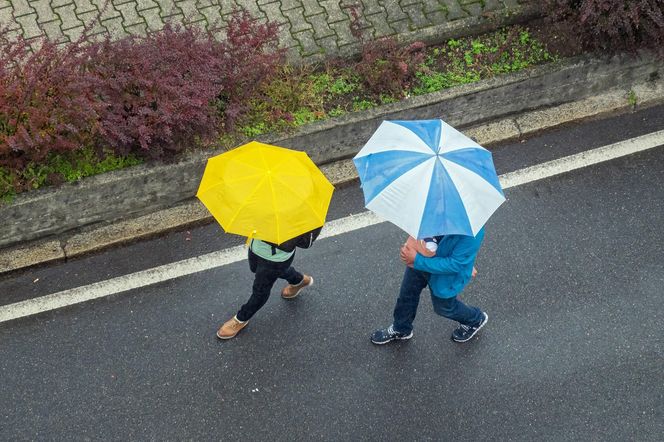 Wyraźna zmiana w pogodzie. IMGW widzi dwa problemy 