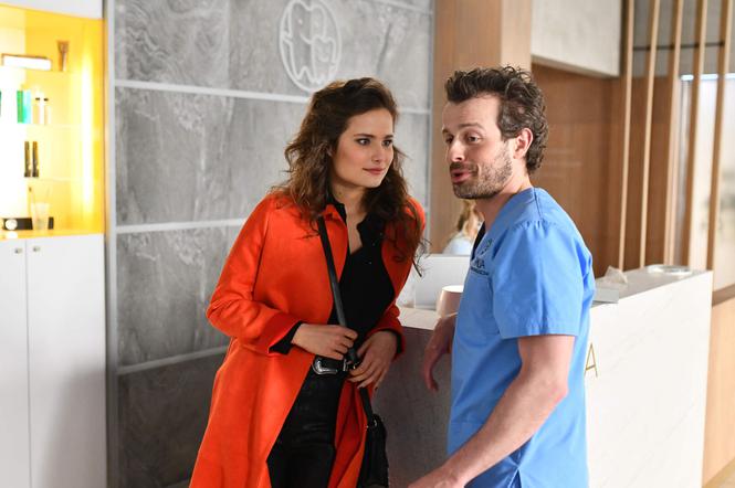 Zakochani po uszy odc. 77. Kuba (Krzysztof Piątkowski), Zosia (Agnieszka Kościelniak)