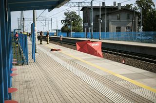 Tragiczny wypadek na stacji Lipno. Mężczyzna zginął pod pociągiem Intercity