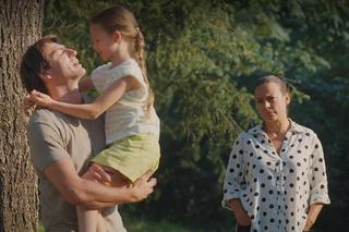 	M jak miłość, odc. 1763. Dima (Michaił Pszeniczny), Nadia (Mira Fareniuk), Magda (Anna Mucha)