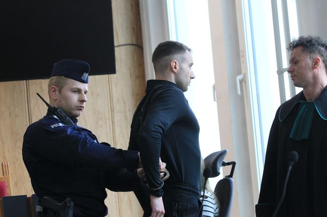 „Siedział ogłuszony w samochodzie”. Kolejna rozprawa ws. tragicznego wypadku na Trasie Łazienkowskiej w Warszawie