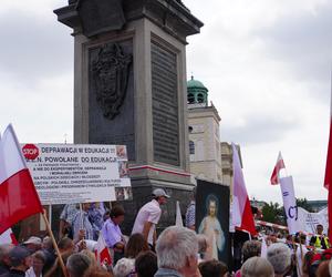 Protest katechetów w Warszawie 21.08.2024