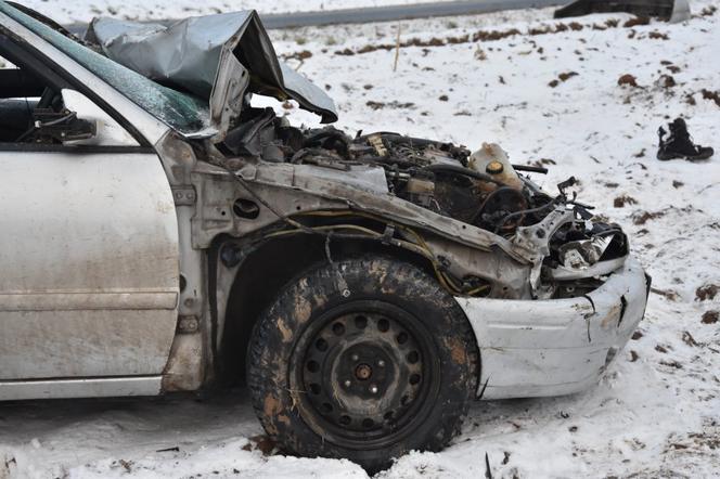  Sietesz: 43-latek z powiatu łańcuckiego dachował Toyotą Corollą