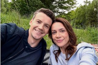 M jak miłość na planie. Martyna (Magdalena Turczeniewicz), Jakub (Krzysztof Kwiatkowski)