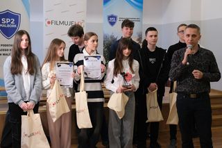 Uczniowie z Dąbcza najlepsi w ogólnopolskim konkursie filmowym
