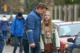 Pierwsza miłość, odcinek 3571: Julka (Dąbrówka Kruk), Michał (Wojciech Błach)