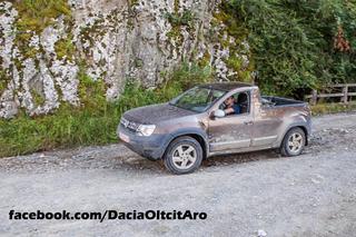 Dacia Duster będzie miała odmianę Pick-Up! - ZDJĘCIA