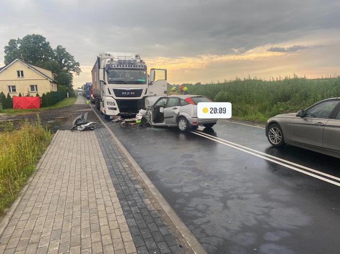 Koszmarny wpadek w Wiągu pod Świeciem. Nie żyje 40-letni Ukrainiec