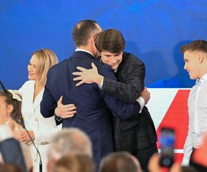 Rodzina Karola Nawrockiego na wieczorze wyborczym 