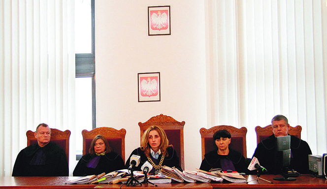 Masakra w warszawskiej redakcji. Cezary S. urządził jatkę. Zasztyletował byłego wspólnika i zdetonował granat