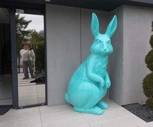 Andziaks przegięła z dekoracjami na Wielkanoc - zając na sterydach i gigantyczne jajka! Czuję zażenowanie