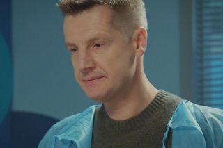 M jak miłość. Paweł znowu sobie nie poradzi. Zawiedzie Frankę w najgorszym momencie? - ZDJĘCIA