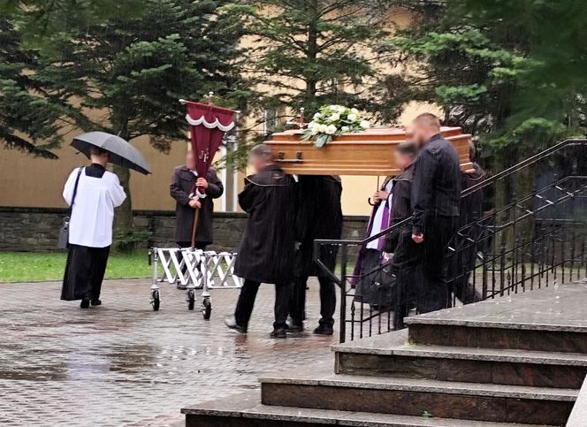  Tadeusz Duda został pochowany w poświęconej ziemi