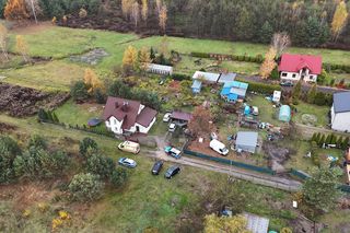 Tragedia pod Wołominem. Ciało 44-latki w szambie. Obok 7-letnie dziecko [ZDJĘCIA]