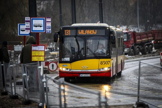 Autobusy już jeżdżą Goworka i Spacerową