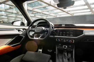 Audi Q3 S line 45 TFSI quattro S tronic 