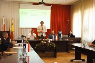Powiat makowski ma... nowego króla. Radni intronizowali Jezusa. Zawierzamy mu nasze codzienne sprawy