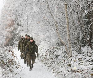 Terytorialsi z Radomia ruszyli w Bieszczady.  To część kursu podoficerskiego SONDA 