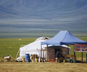 Mongolia, stepy i Karakorum