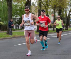 Wings for Life 2023. Tysiące biegaczy na ulicach Poznania