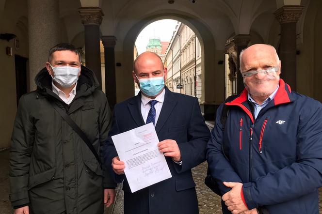 SLD chce upamiętnić Ryszarda Szurkowskiego