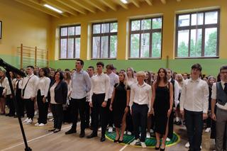 Rozpoczęcie roku szkolnego 2023/2024 w XVI Liceum Ogólnokształcącym w Tarnowie