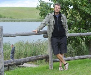 Ten serial w 2009 roku skradł serca Polaków! Kręcono go w mazurskim mieście