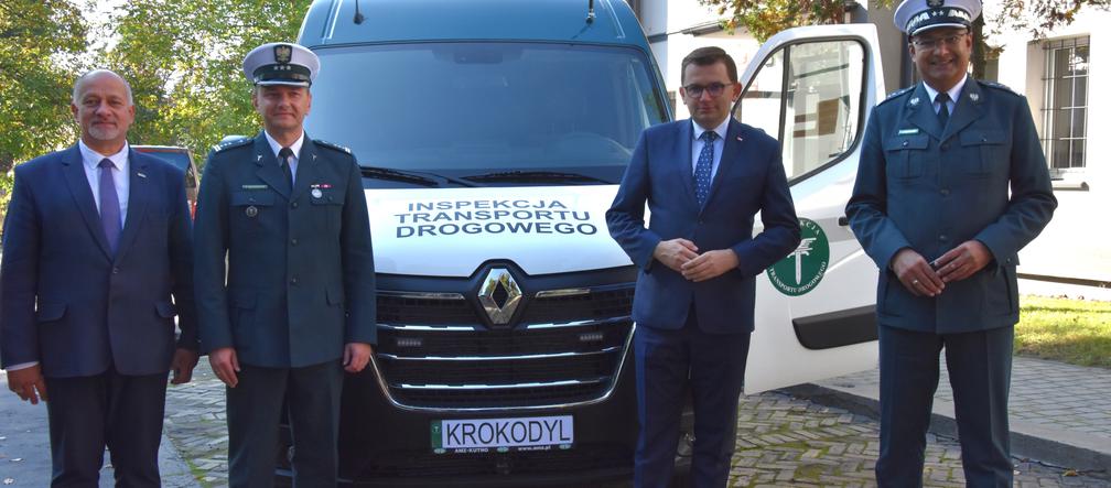 Nowy furgon Renault dla krakowskich inspektorów