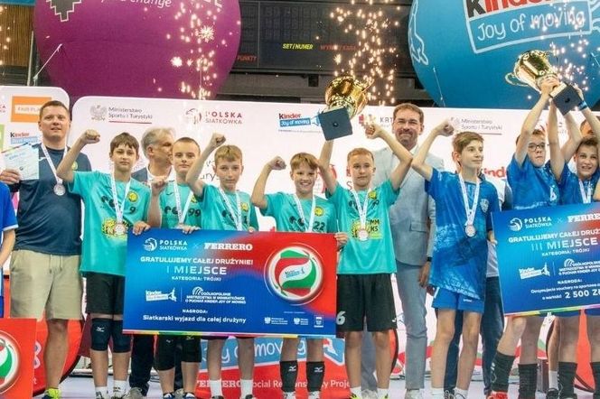 złota drużyna siatkarzy z Mińska Mazowieckiego