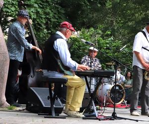 Wakacyjne koncerty cyklu Garden Party u Karola w Słupsku