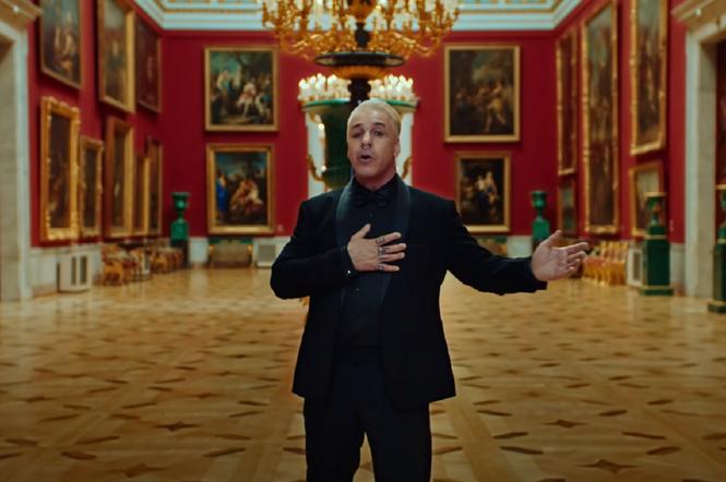Till Lindemann zaprezentował alternatywną wersję rosyjskiego singla