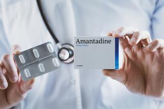Będzie IV fala, będą chorzy, będą kontynuowane badania nad amantadyną