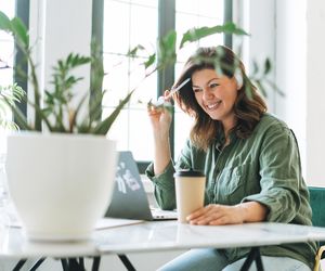 Te objawy są typowe dla kobiet po 40. roku życia. Sprawdź, czy twój organizm wysyła ci te sygnały