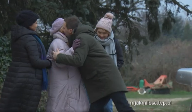 M jak miłość, odcinek 1580, Ula (Iga Krefft), Barbara (Teresa Lipowska), Bartek (Arkadiusz Smoleński), Marysia (Małgorzata Pieńkowska)