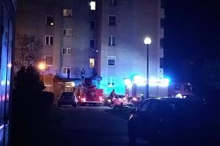 Białystok: Dramat na osiedlu. Mężczyzna skoczył z wieżowca. Czy to było samobójstwo? [ZDJĘCIA]