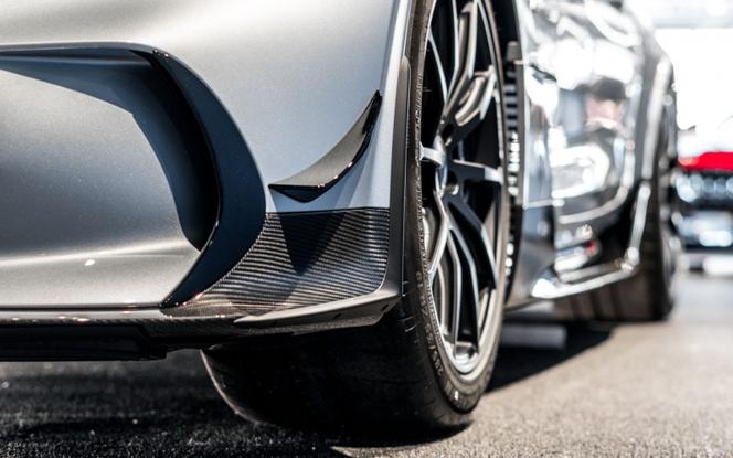 Mercedes-AMG GT Black Series w AMG Brand Center