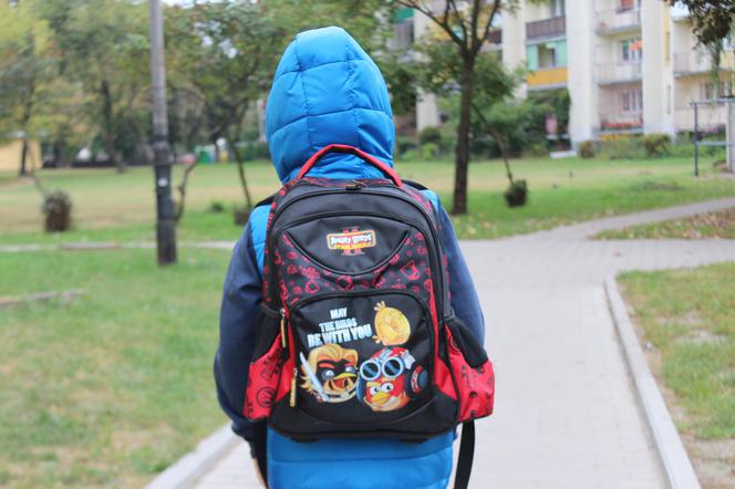 Caritas: zbiórka szkolnych wyprawek