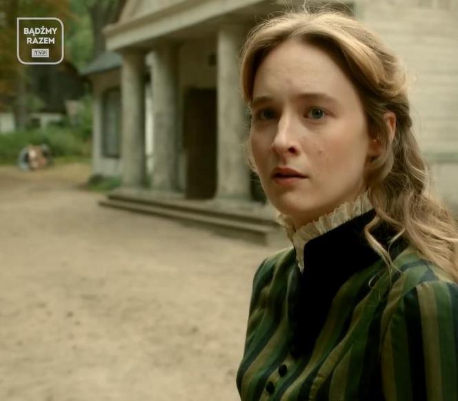 Matylda (Maria Kowalska), dwór Różańskich w Brzezinach