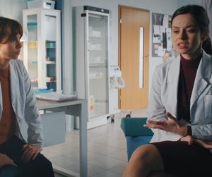 	M jak miłość odc. 1867. Aneta (Ilona Janyst), Kasia (Paulina Lasota)