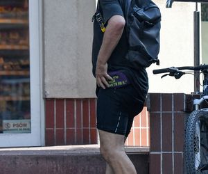 Robert Więckiewicz na rowerze