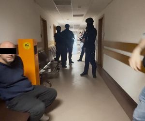 Siedem osób zatrzymanych za posiadanie broni. Wśród nich wor w zakonie. Przyjechał do Polski wykonać zlecenie