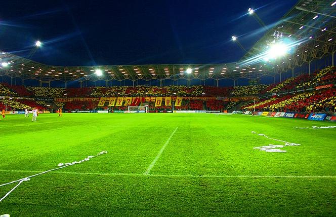 Kiedyś wszyscy nam go zazdrościli, dzisiaj szału nie ma! Stadion w Kielcach ma już 15 lat!