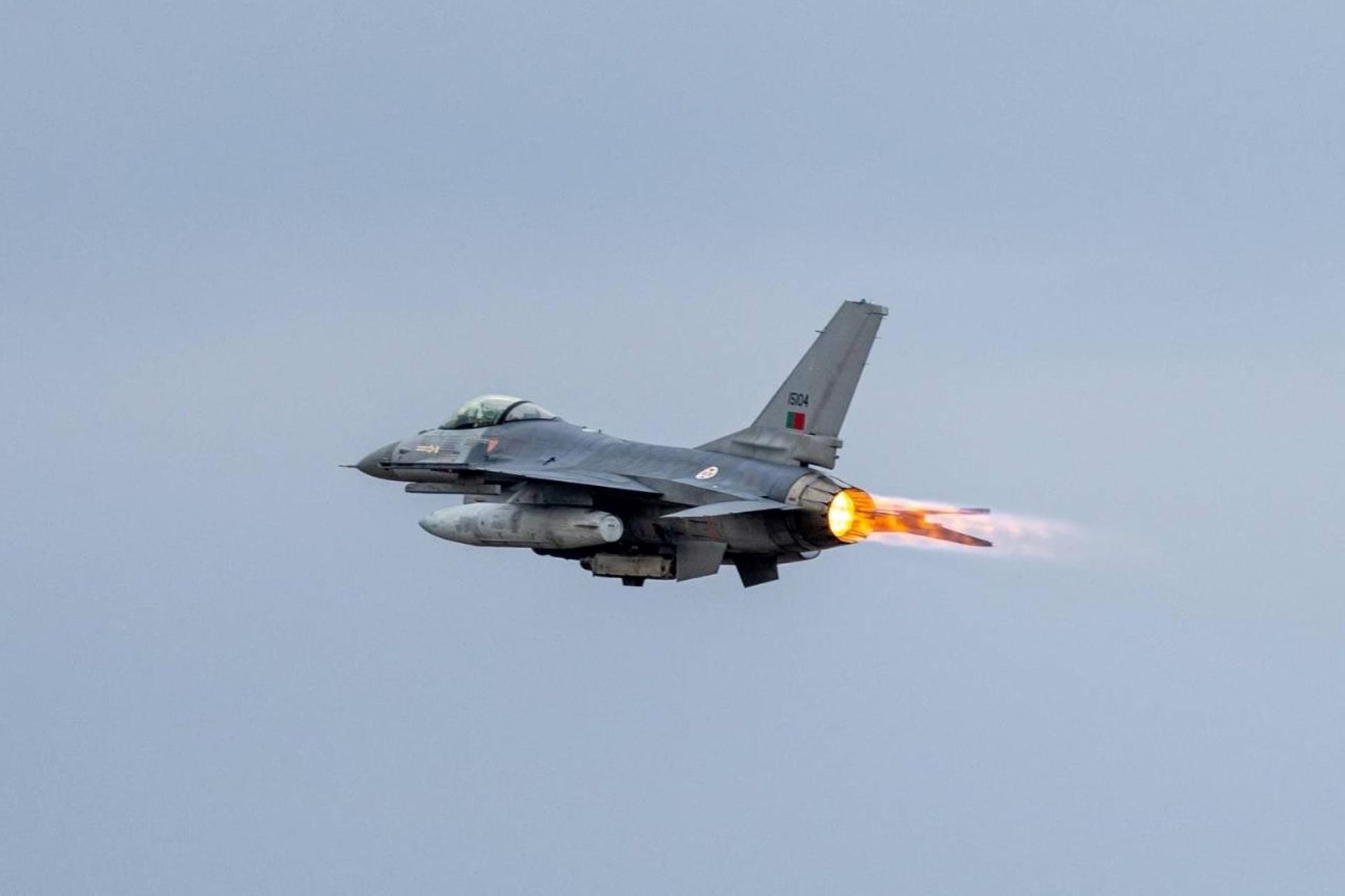 Portugalski F-16 w locie