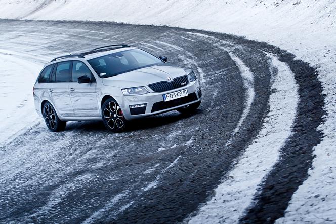 Skoda Octavia Combi RS230